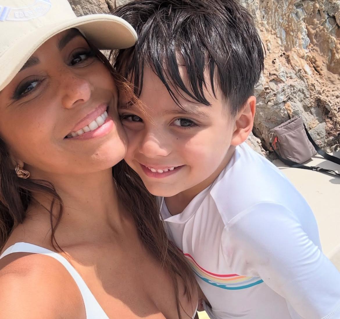 Eva Longoria  y su hijo Santiago / Foto: Instagram