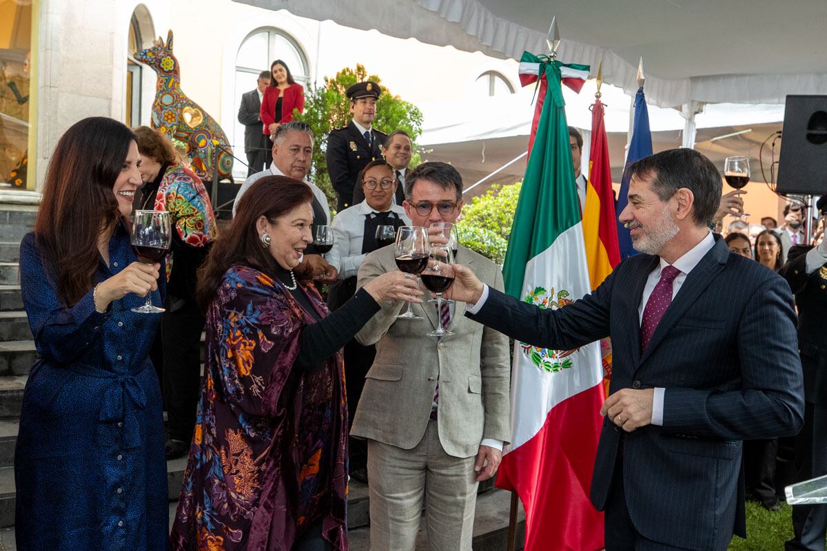 Juan Duarte, embajador de España, celebra el Día de la Hispanidad 