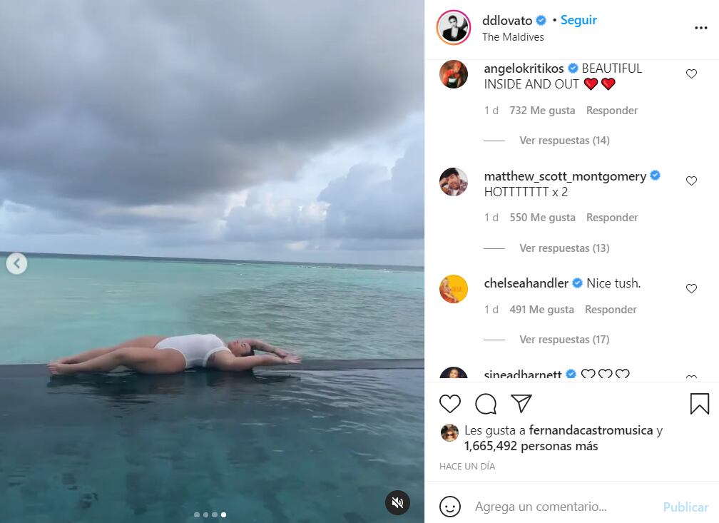 Demi Lovato y su posado con traje de baño blanco en las Maldivas