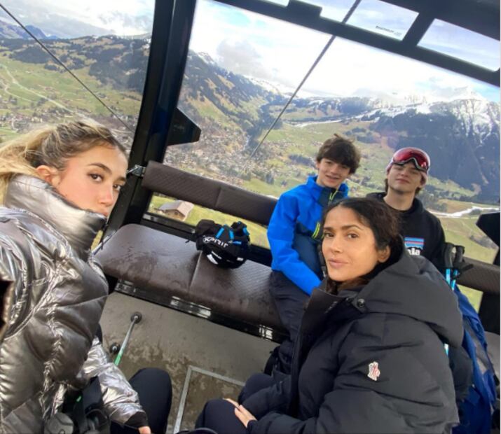 Salma Hayek junto al hijo de Linda Evangelista/Instagram.