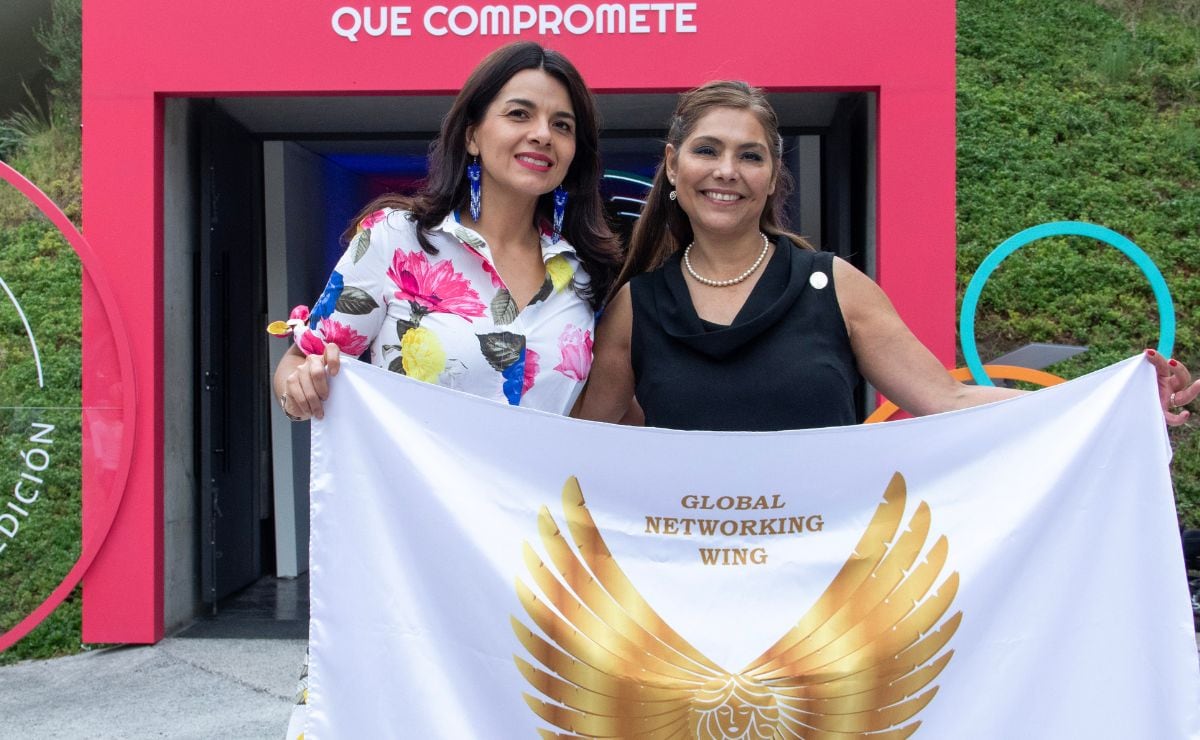 Perla Buenrostro y María Elena Ahedo / Foto: Angelica Chema