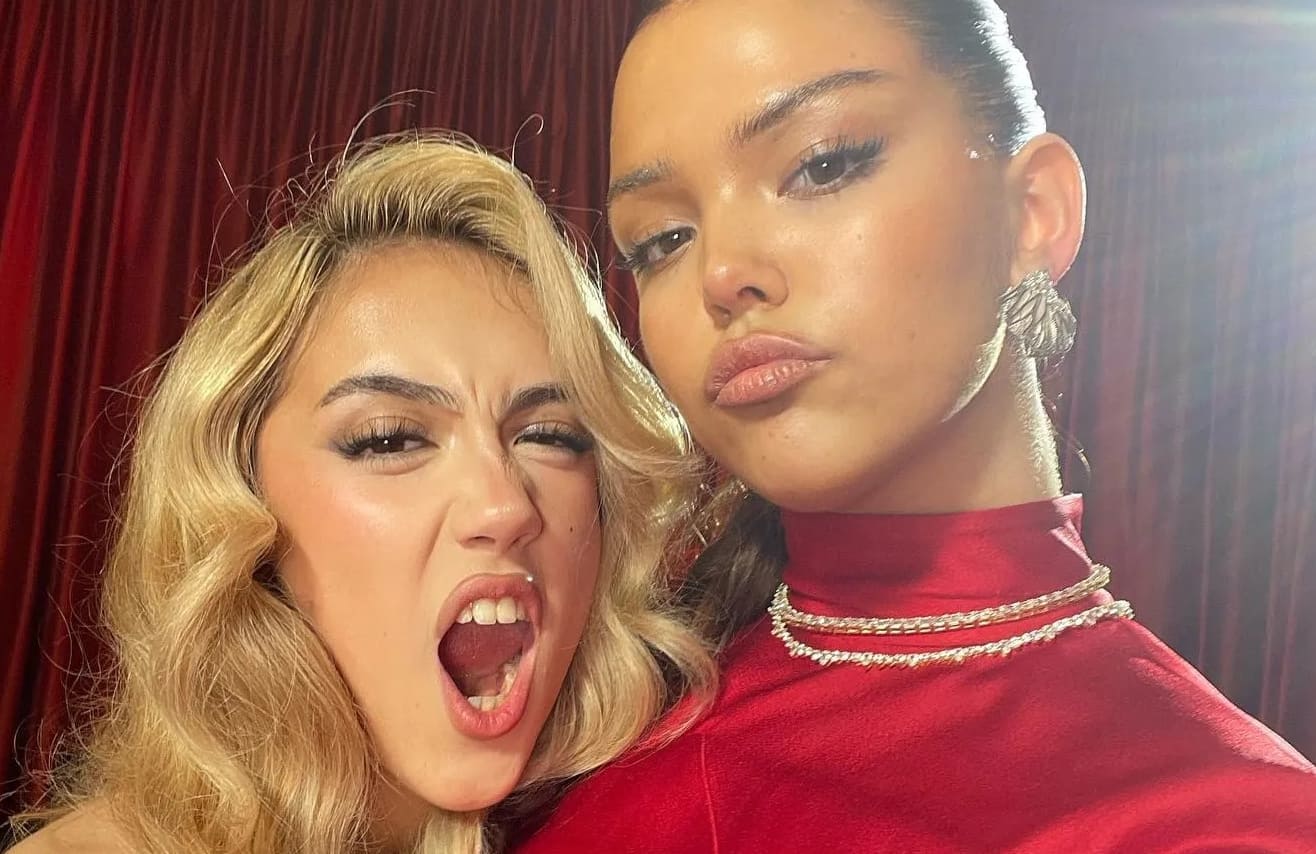 Hijas de Salma Hayek y Alfonso Cuarón, de fiesta en la 'casita' de Bad Bunny