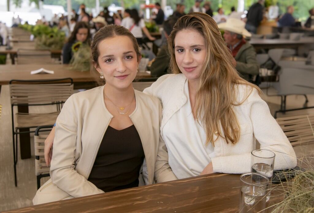 Valentina Taboada y Camila Bohigas. (Foto: Arturo Quintero)