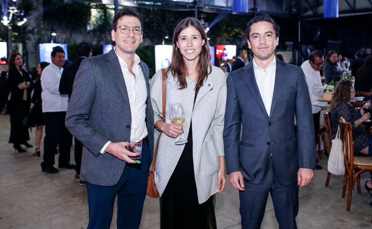 Andrés González, Marcia Ambrosi y Pedro de Garay / Foto: Esteban Torreblanca