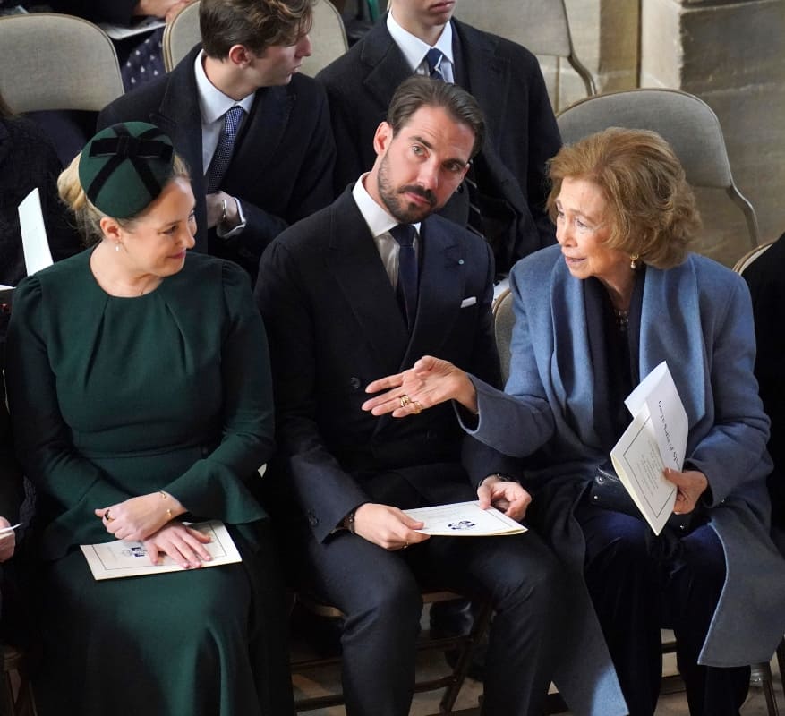 La princesa Teodora de Grecia, el príncipe Felipe de Grecia y la reina emérita Sofía de España en el homenaje a Constantino de Grecia en Windsor / AFP