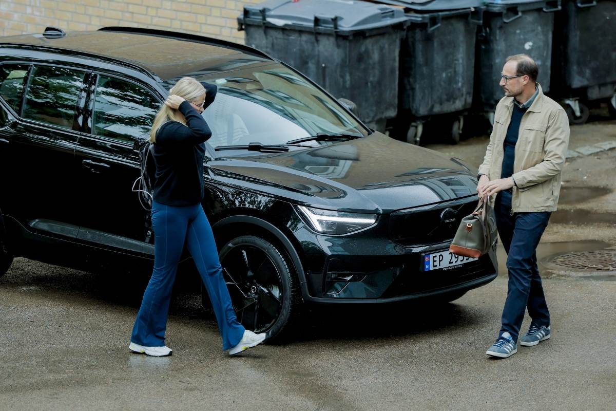 La princesa Mette-Marit llegó al Hospital Nacional de Oslo / Foto: EFE
