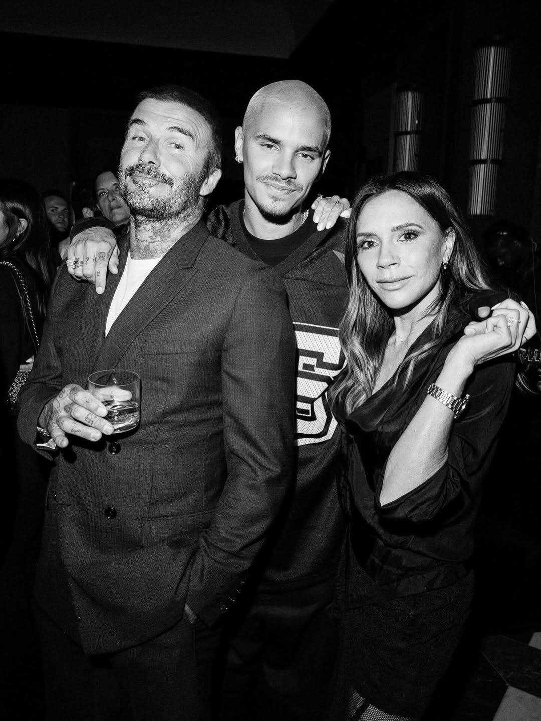 David Beckham, Romeo Beckham y Victoria Beckham. (Foto: Instagram)