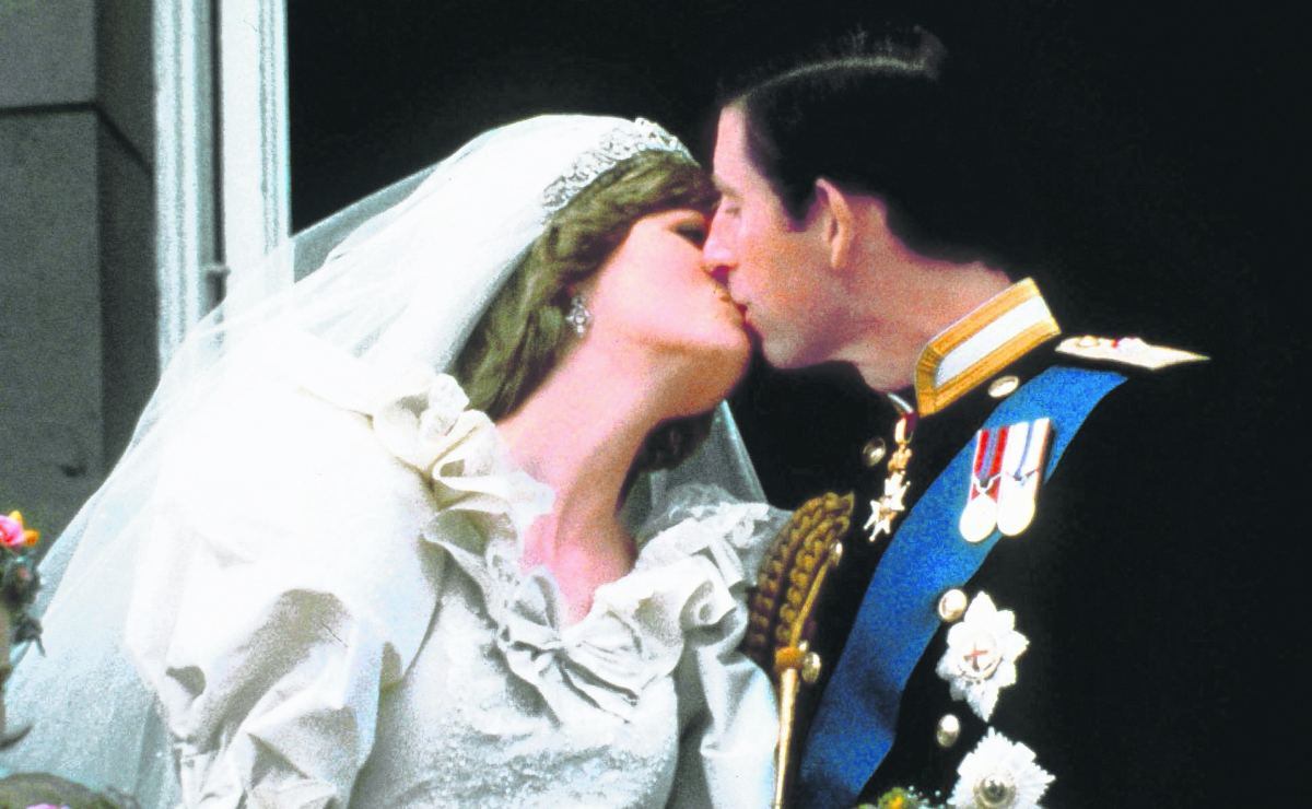 Diana de Gales: subastan rebanada de pastel de su boda con el príncipe Carlos