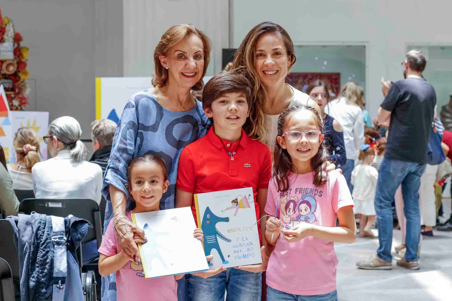 Aurora Ariza, Luciana, Javier, Lorena Ariza y Paulina. (Foto: Esteban Torreblanca)