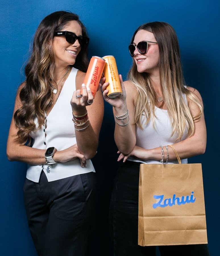 Perla Ealy Díaz y Valeria Navarro, creadoras de Zahui / Foto: Cortesía