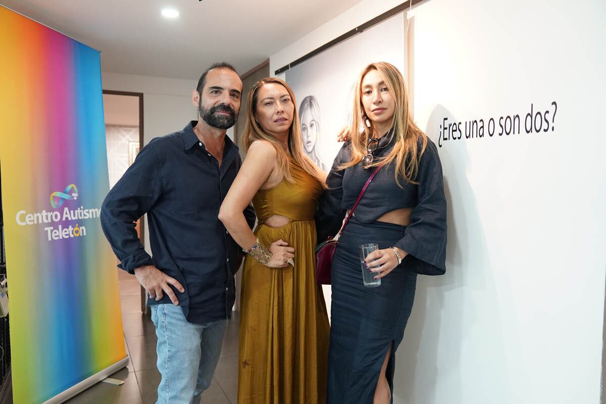 Javier Solórzano, Liliana Pineda y Camila López. (Foto: Héptor Arjona)