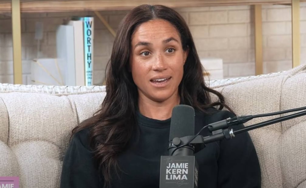 Meghan Markle lució un look al natural durante la entrevista / Foto: Captura Youtube Jamie Kern Lima