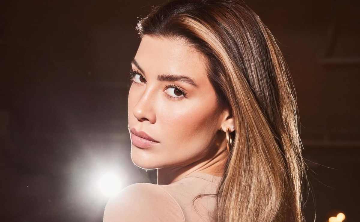 Michelle Salas sorprende con increíble cambio de look, así luce  
