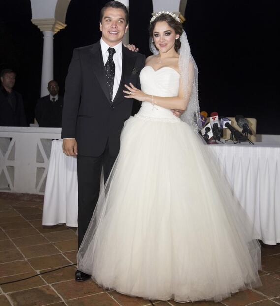¿Quiénes han sido los amores de Sherlyn?