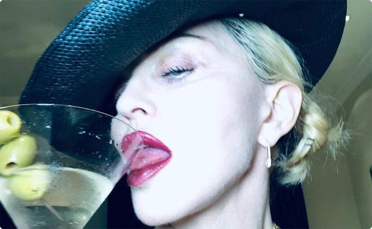 Madonna se realiza un tatuaje por primera vez y lo hace frente a la Virgen de Guadalupe