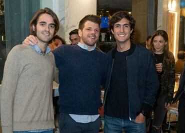 Inauguran Catorze con divertido coctel
