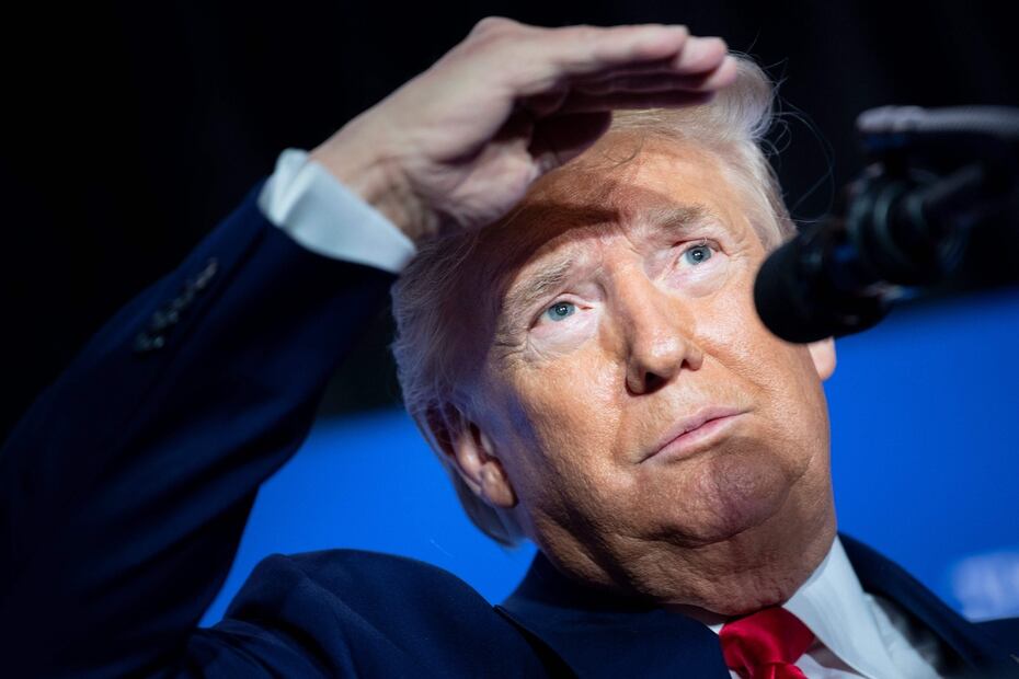 Facebook elimina los mensajes de la campaña de reelección de Donald Trump 