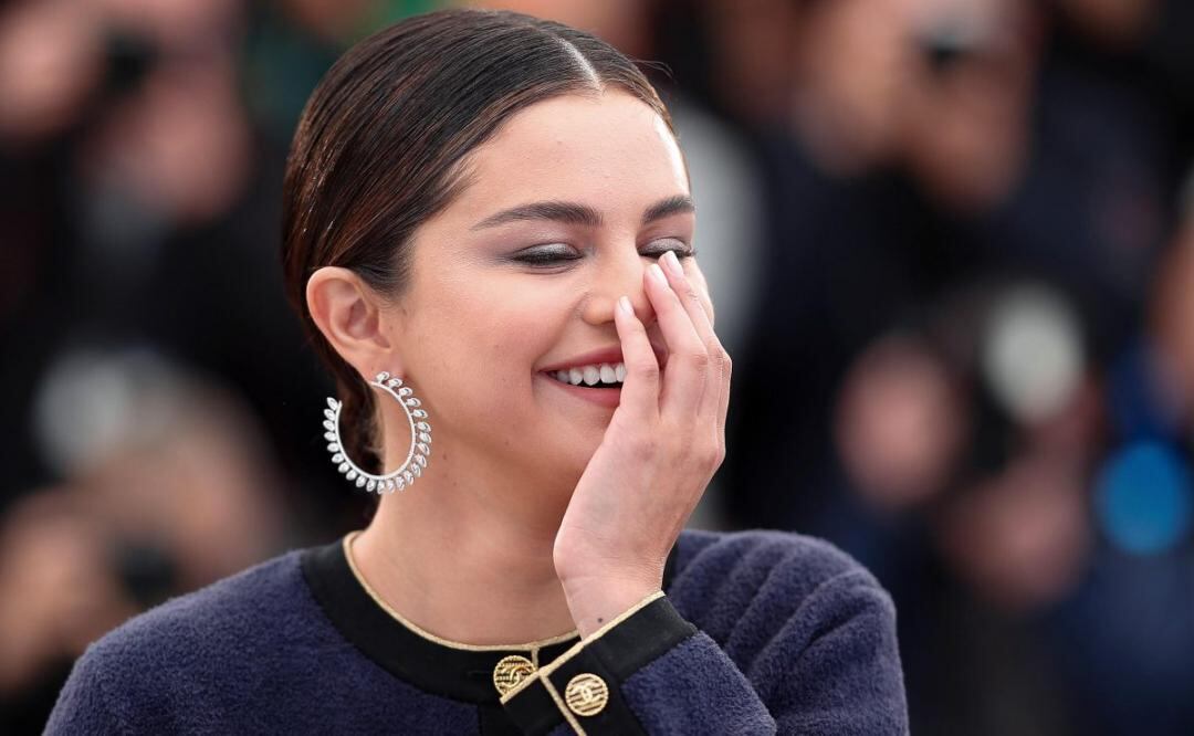 Selena Gomez enfrenta las críticas hacia su figura, "no soy modelo, nunca lo seré"