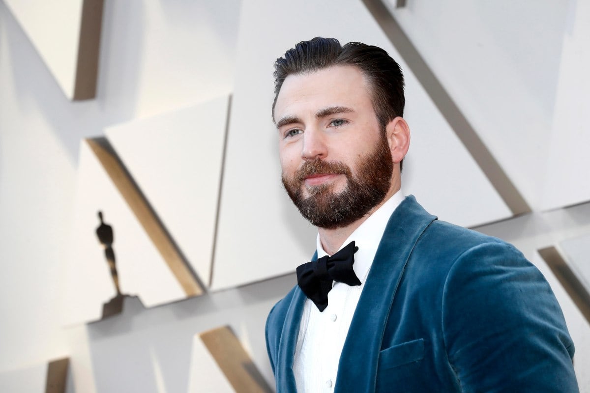 Chris Evans se equivoca y sube foto íntima  