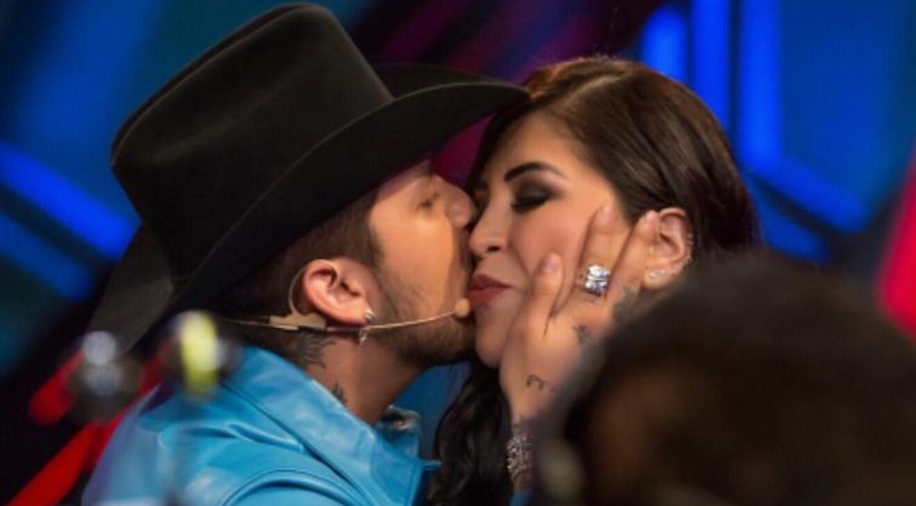 El polémico mensaje de la mamá de Christian Nodal ¿una advertencia sobre Belinda?