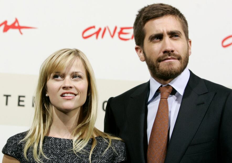 Reese Witherspoon y Jake Gyllenhaal en el estreno de la película "Rendition" en octubre de 2007 / AP