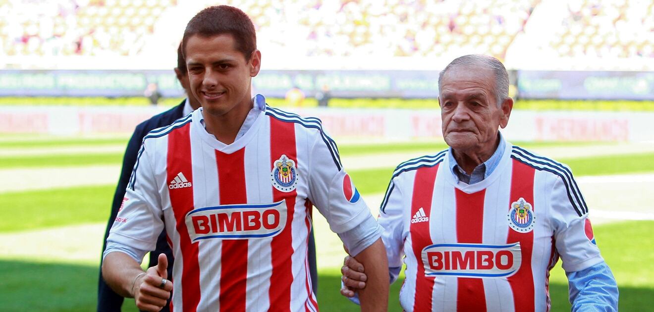 <p>El abuelo de Chicharito habló de la boda entre su nieto y Camila Sodi.<strong> (Fotos: Jorge Barajas)</strong></p>
