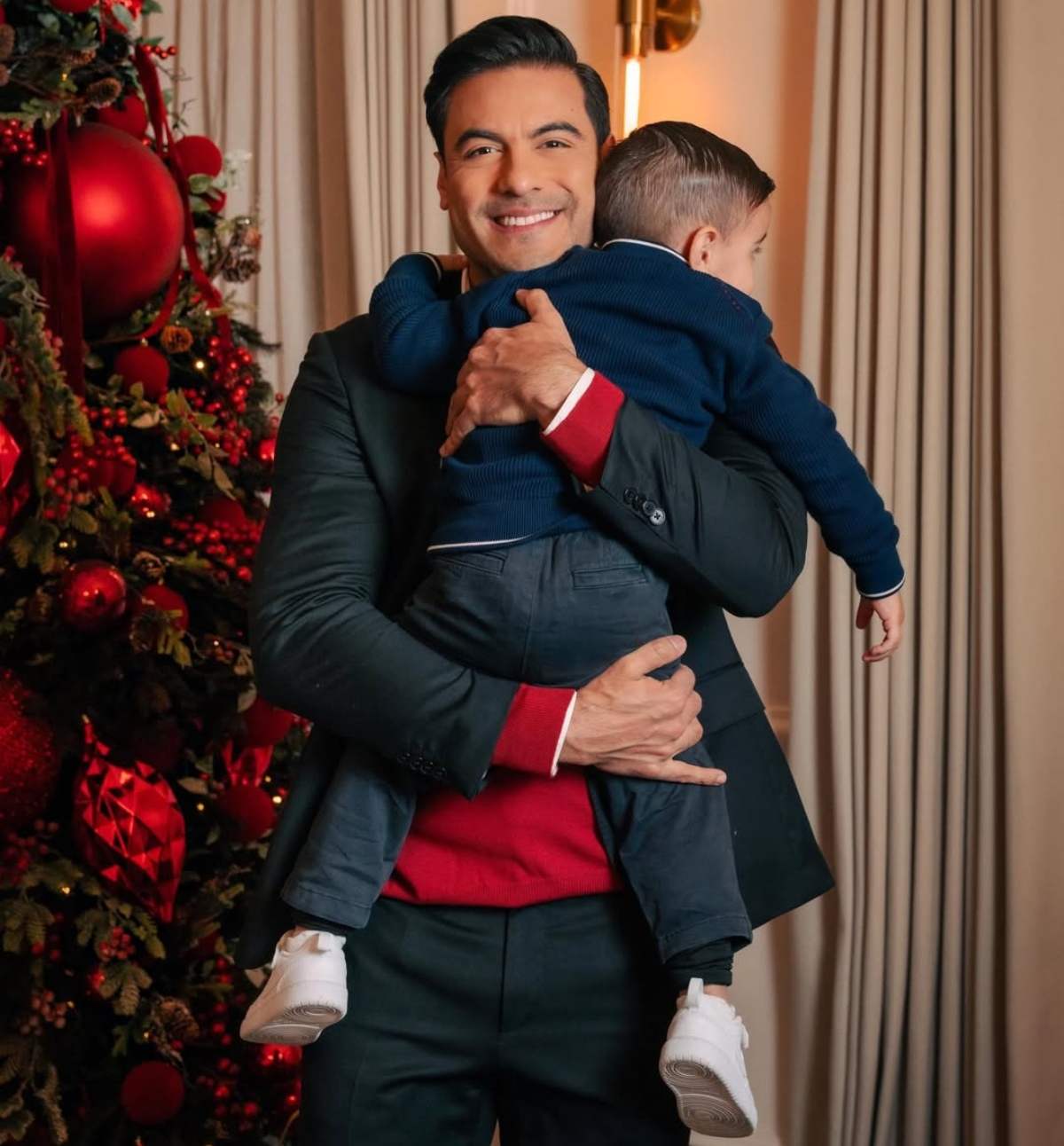 Carlos Rivera y su hijo León / Foto: Instagram @carlosrivera