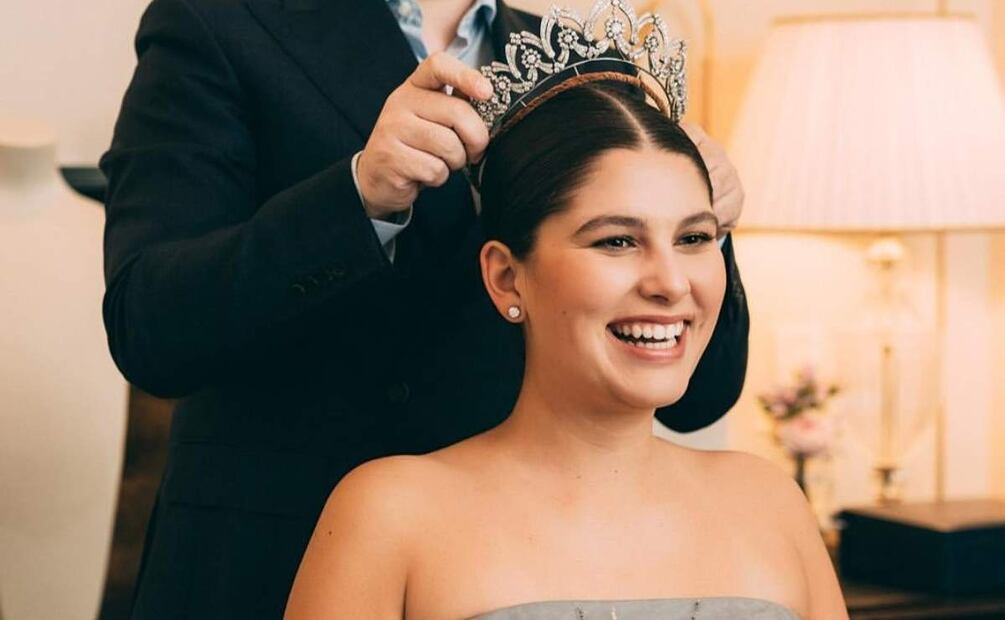 Eugenia de Borbón con la tiara que portó durante el Baile de Debutantes / Foto: Instagram