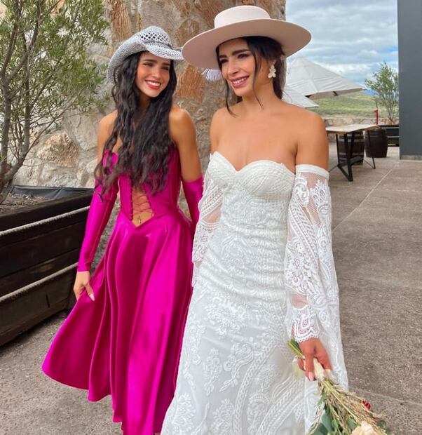 Bárbara de Regil y su hermana Michelle de Regil / Instagram: @barbaraderegil