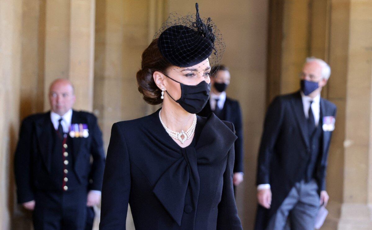 El homenaje de Kate a la reina en el funeral del príncipe Felipe
