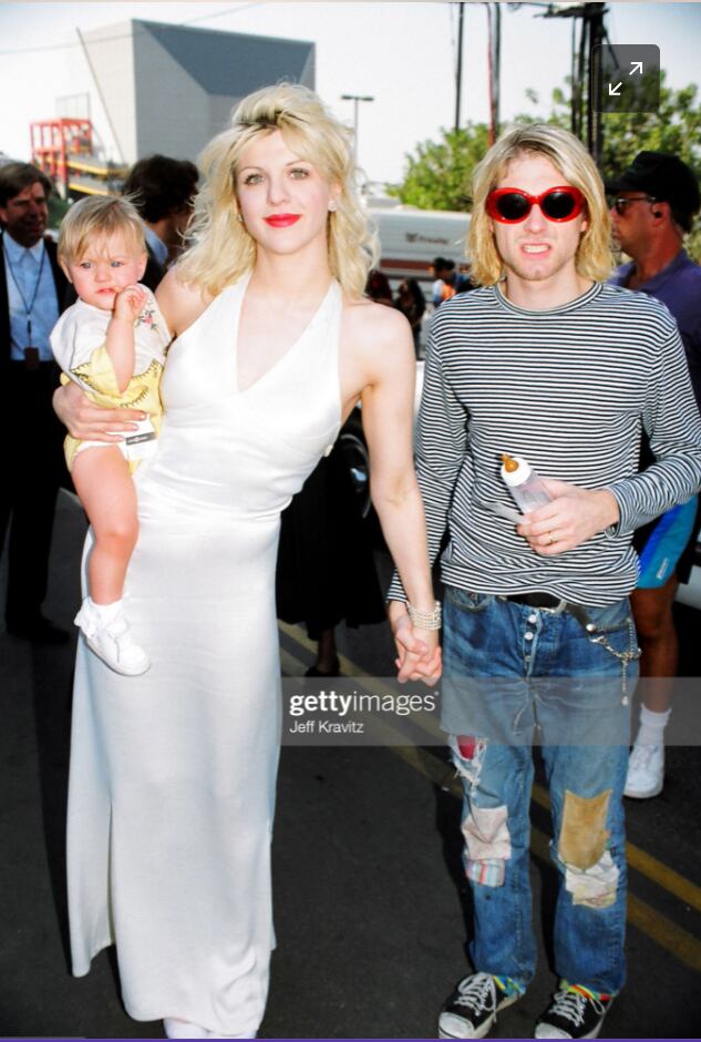 Frances Bean, hija de Kurt Cobain y Courtney Love, escribe desgarrador texto en su 30 cumpleaños