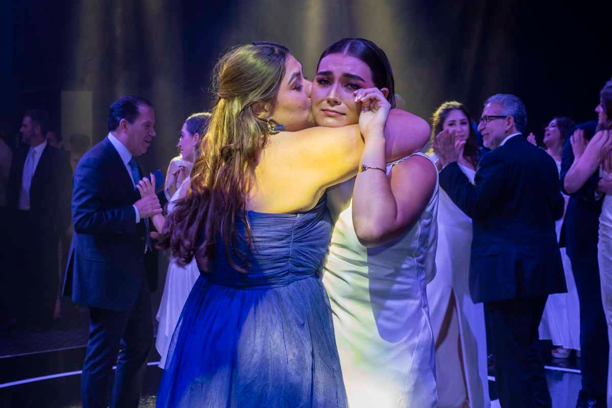 Annika y Alexa Moratinos. (Foto: Esteban Torreblanca)
