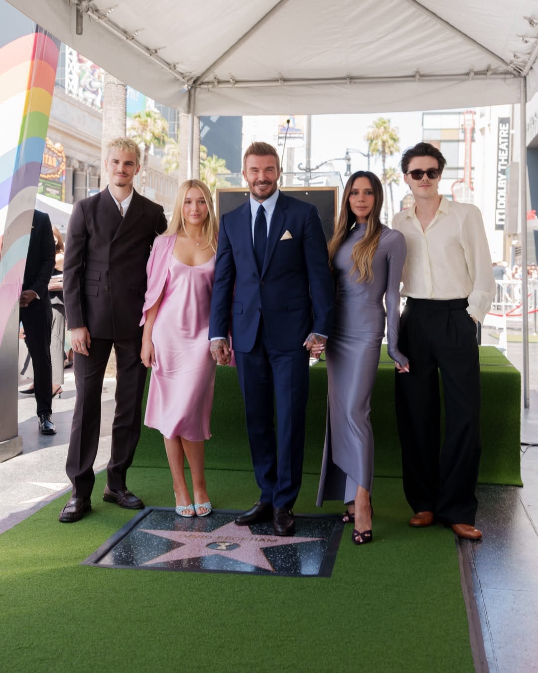 David Beckham, Victoria Beckham, Romeo Beckham, Cruz Beckham y Harper Beckham. (Foto: Instagram)