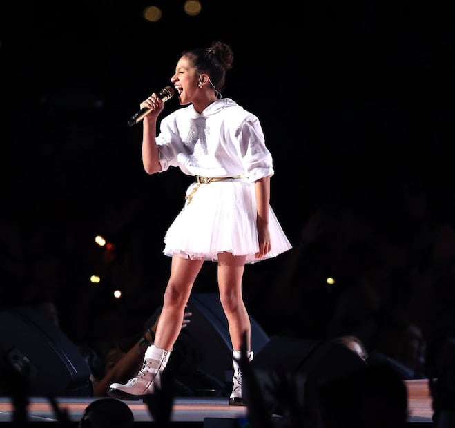 Jennifer Lopez presenta a su hija Emme como 'elle', usado en la neutralidad de género