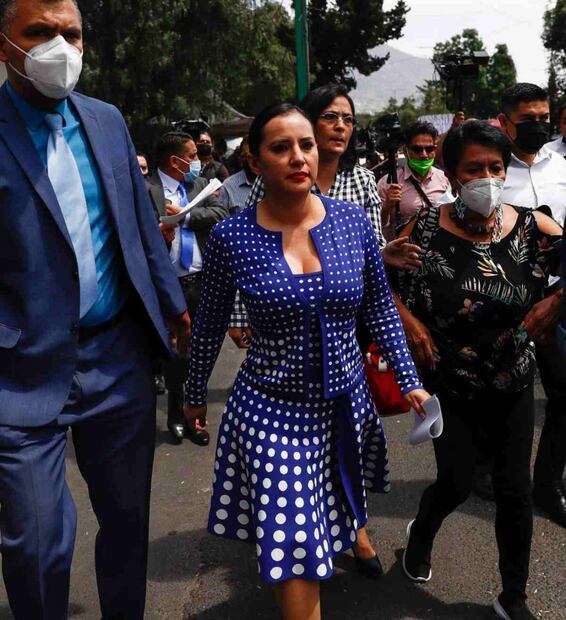 Sandra Cuevas y Pati Chapoy se ponen el mismo vestido de Carolina Herrera 