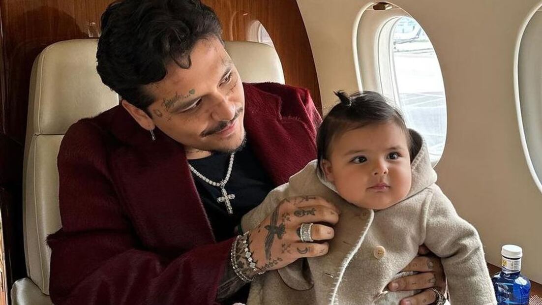 Christian Nodal y Cazzu procrearon a una bebé llamada Inti / Foto: Instagram