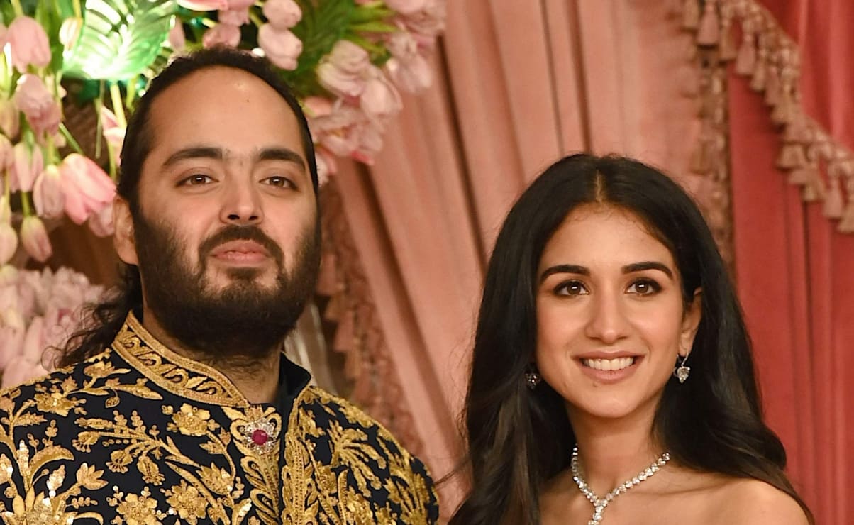 Anant Ambani con su prometida Radhika Merchant / Foto: AFP