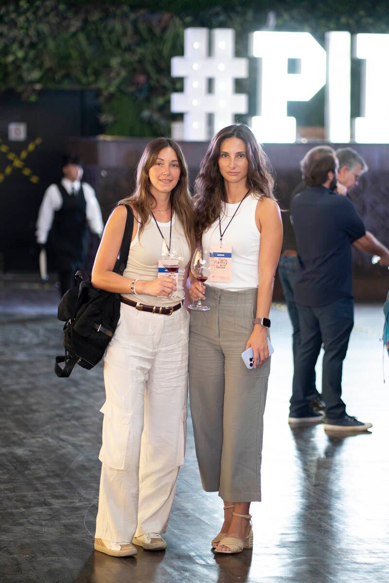 Daniela y Paola Martínez. (Foto: Héptor Arjona)