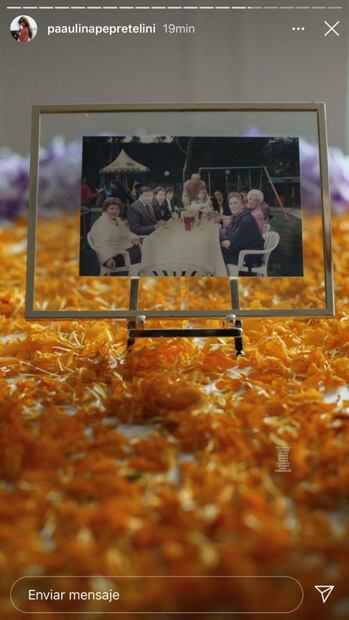 Paulina Peña comparte la ofrenda que le puso a su mamá Mónica Pretelini