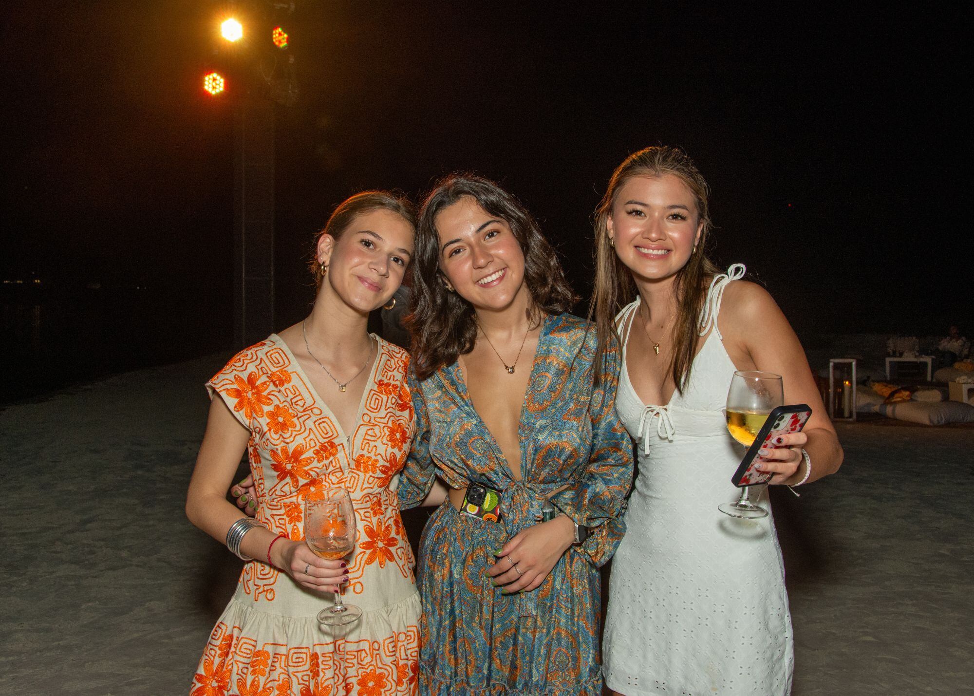 Ramona Hernández, Jimena Jaramillo y Sophia Wang. (Foto: Especial)