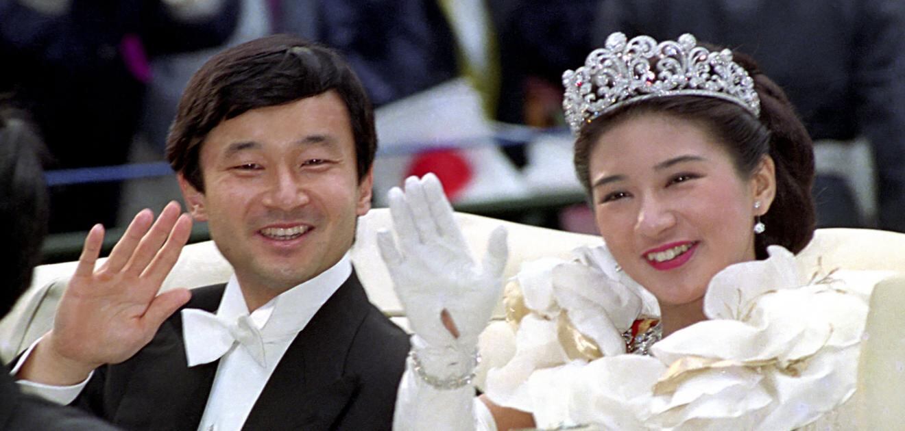 La historia de amor del emperador Naruhito y la emperatriz Masako en su aniversario de bodas