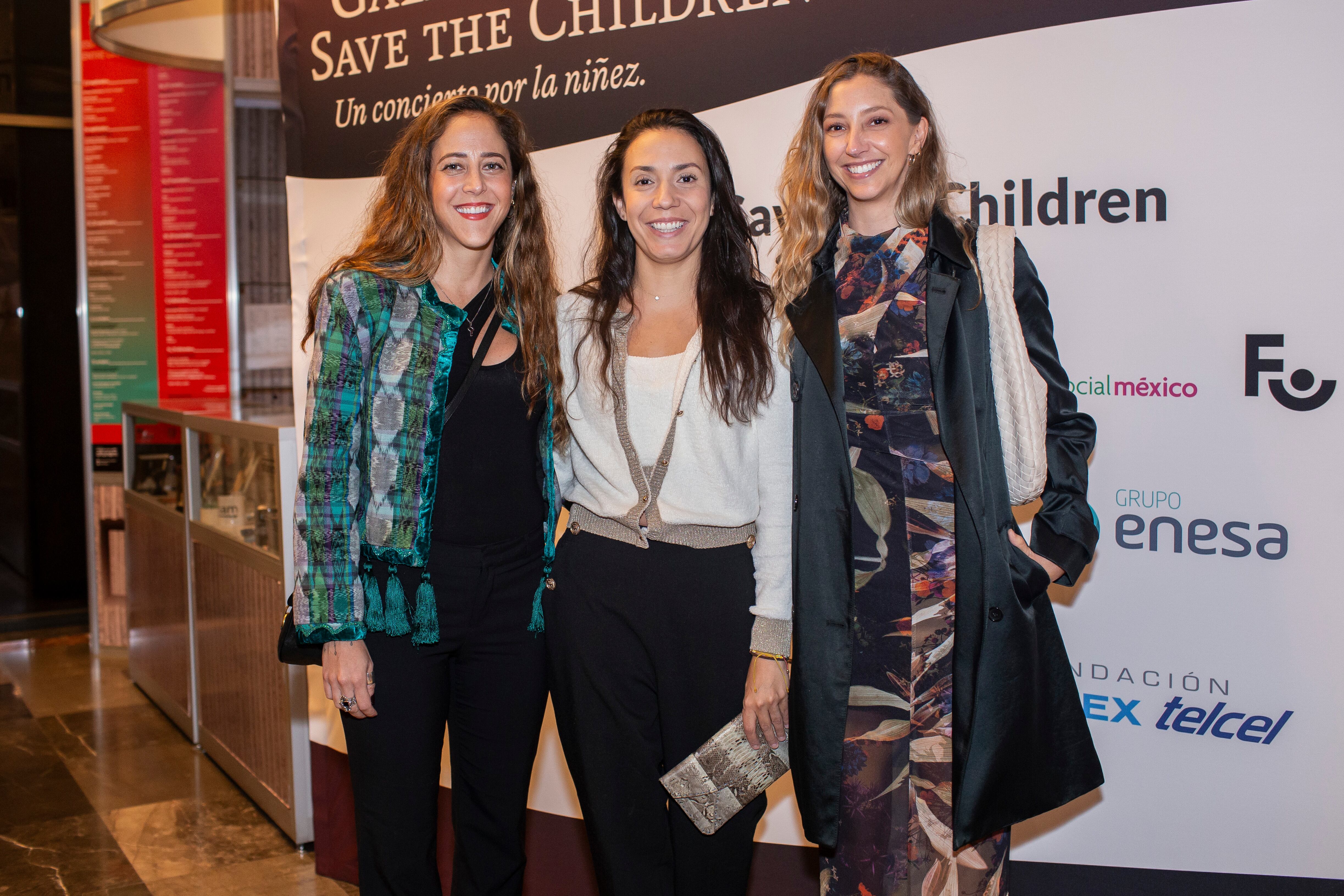 Laura Lebrija, Ana Paula Capetillo y Malú Hernández Pons. (Foto: Esteban Torreblanca)