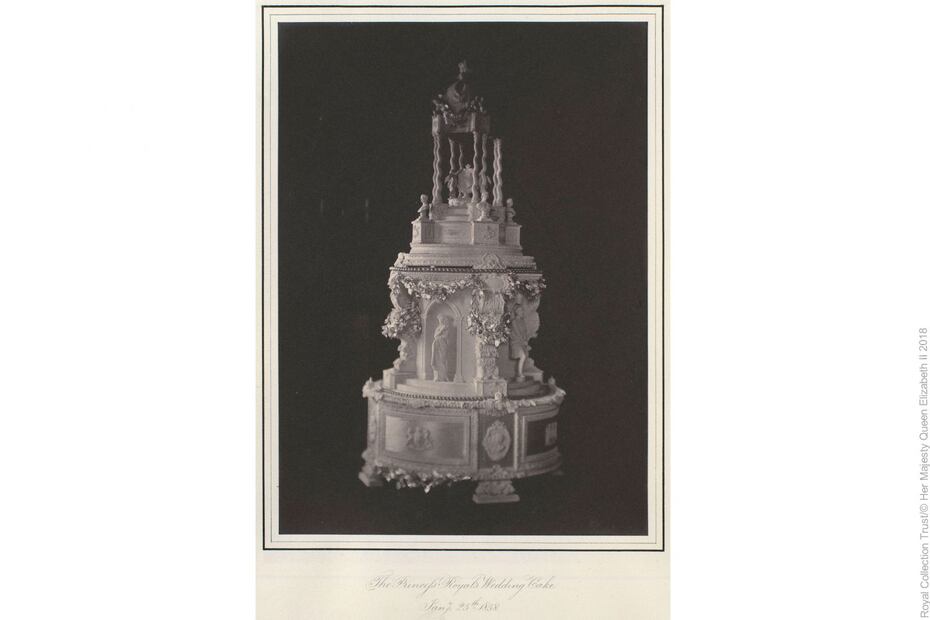 ¿Cómo han sido los pasteles en las bodas de la realeza británica?