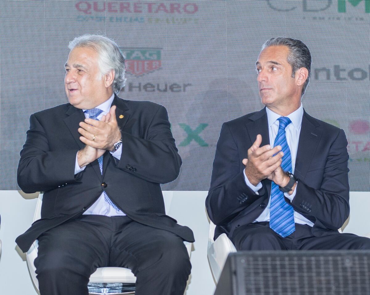 Carlos Slim y Miguel Torruco en la presentación de la edición 32 de la Carrera Panamericana   