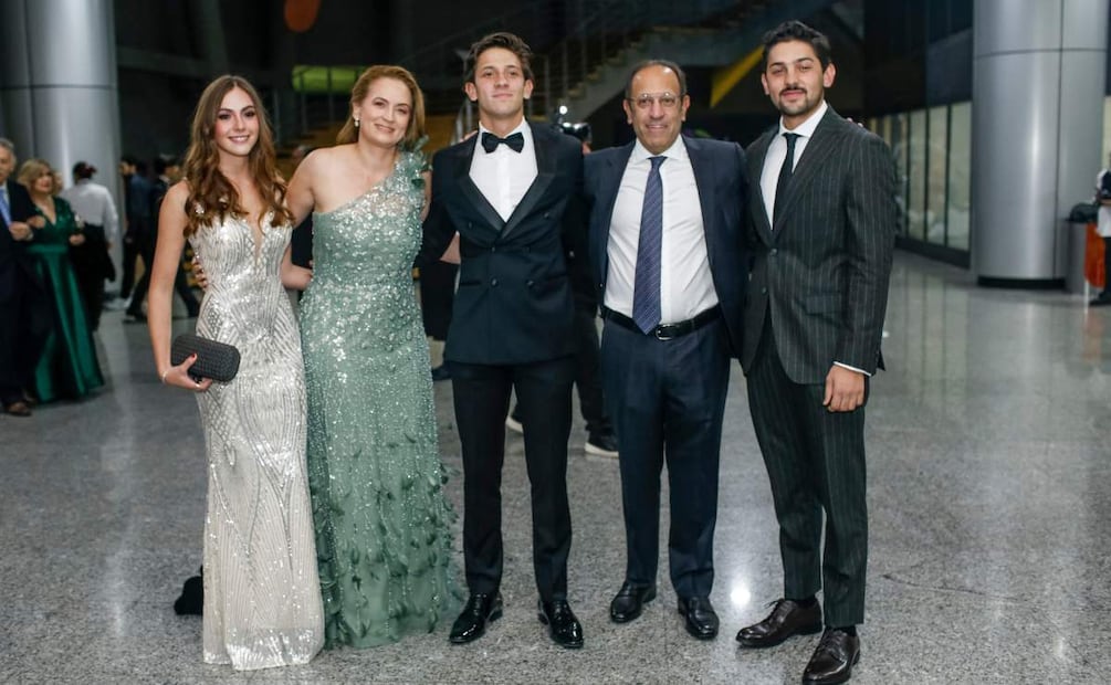 Manuela Hirschfeld, Ximena Serrano Jerónimo Slim, Marco Antonio Slim y Tony Mils / Foto: Esteban Torreblanca