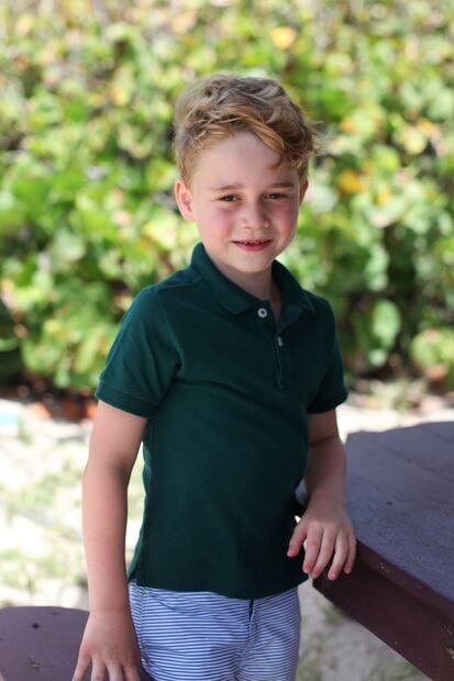 El príncipe George cumple 6 años en una paradisíaca isla 