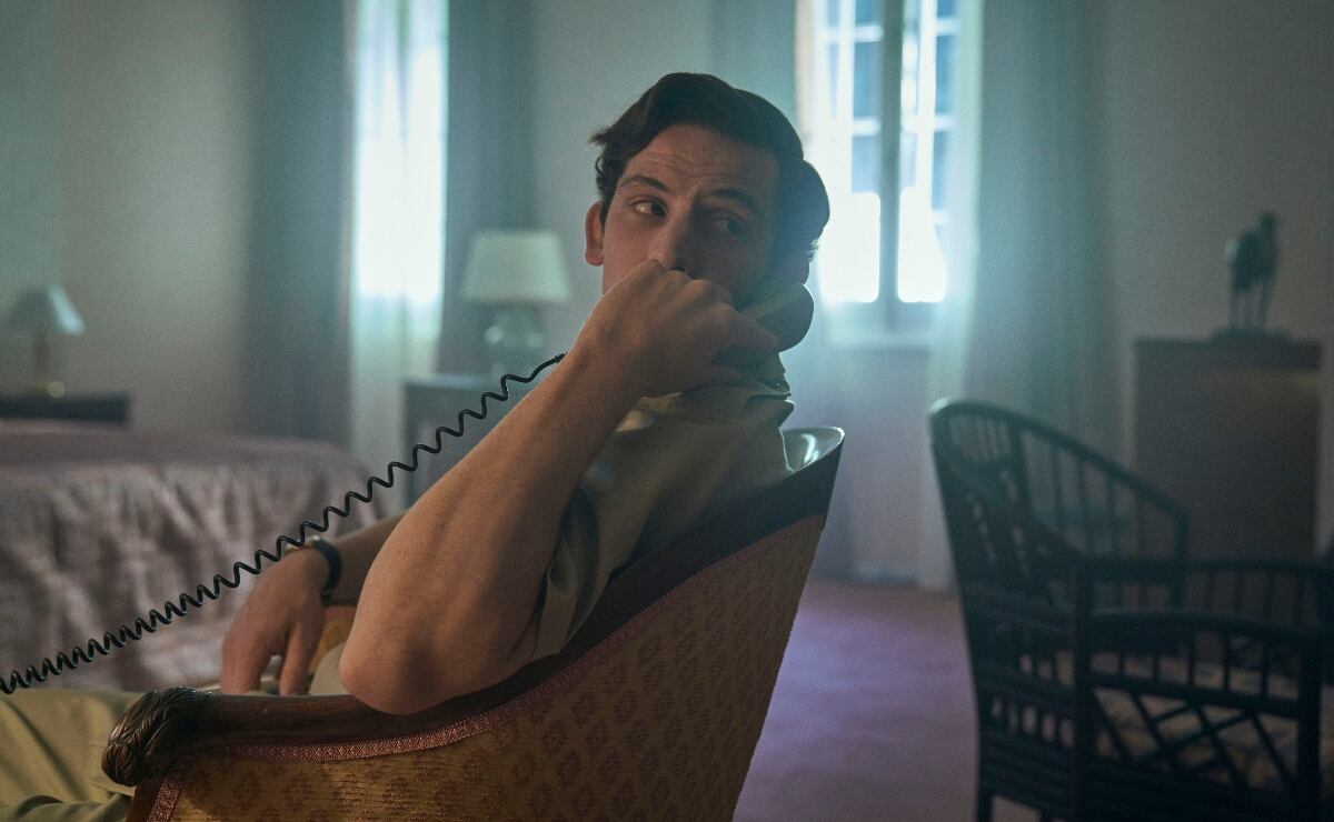 Los peores momentos como villano de Carlos en "The Crown"