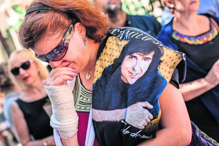 El hijo de Camilo Sesto y el albacea están más peleados que nunca para crear el museo del cantante