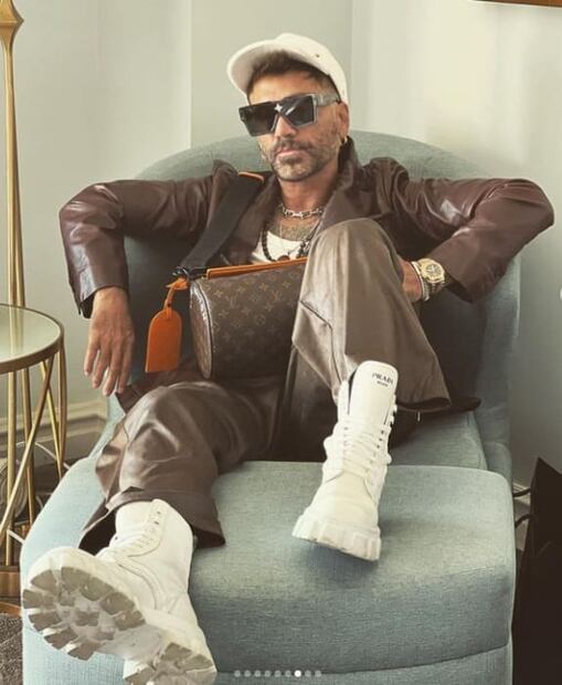 Instagram: @alexoficial