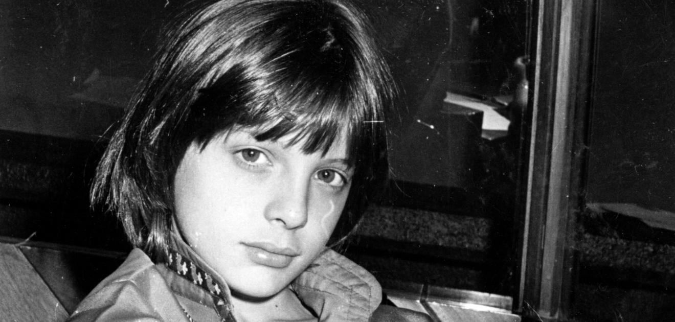 <p>Izan Llunas&nbsp;ha tenido contacto con el medio artístico desde que nació, pues su papá y su abuelo son cantantes <strong>(Fotos: Archivo El Universal/Instagram)</strong></p>
